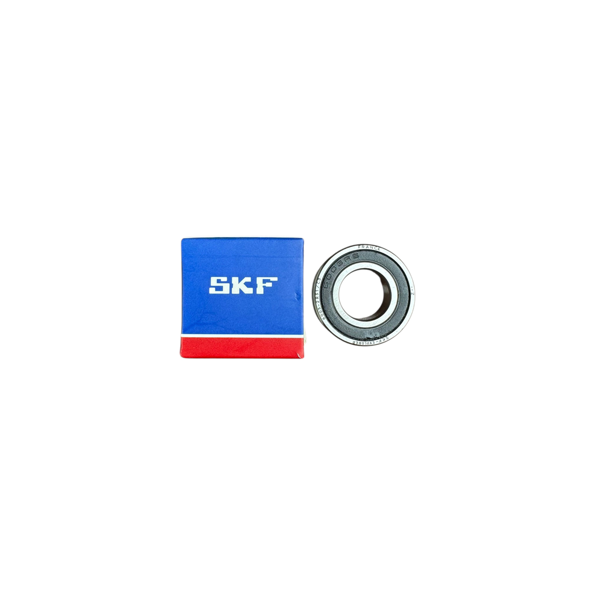 بلبرینگ 6003 در کنار جعبه SKF