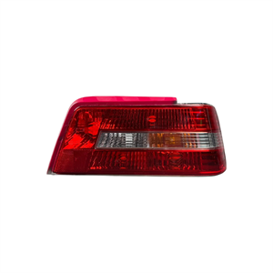 چراغ خطر پژو 405 SLX سمت راست مدرن